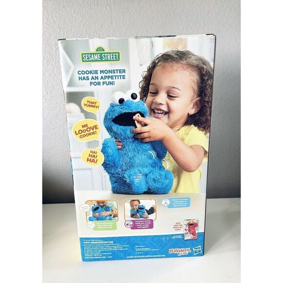 NEW ~ Feed Me COOKIE MONSTER ~Sesame Street Playskool Friends ~Talking Plush Toy - Picture 2 of 2